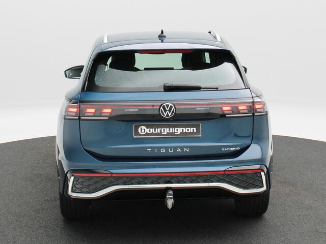 Volkswagen TIGUAN 1.5 eHybrid 272 Pk Automaat R-Line | Trekhaak | Head-up | 360° Camera | Stoel/Stuur Verwarming | Massage | Stoel Ventilatie | Adaptive cruise | 19 Inch | 24.515 Km !!