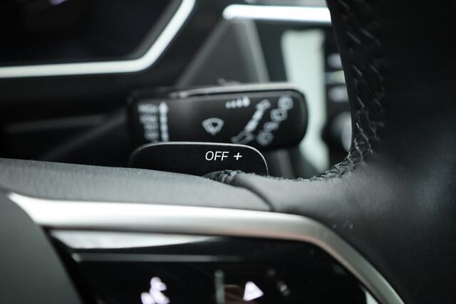 Volkswagen TIGUAN 1.4 TSI eHybrid R-Line | Pano | Elek. Trekhaak | Stoel- Stuurverw. | Adapt. Cruise | Camera | Keyless | IQ. Light