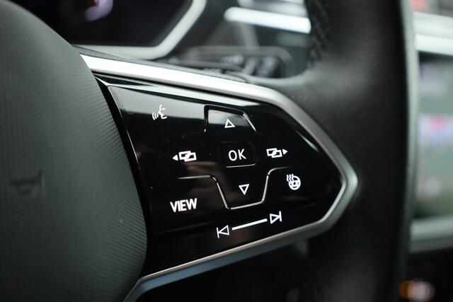 Volkswagen TIGUAN 1.4 TSI eHybrid R-Line | Pano | Elek. Trekhaak | Stoel- Stuurverw. | Adapt. Cruise | Camera | Keyless | IQ. Light