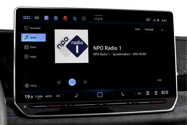 Volkswagen TIGUAN 1.5 eHybrid R-Line Edition 272 PK | Black Style | 15 inch Navi | Elek. Trekhaak | IQ Light | S/K-Panodak | Dig. Cockpit | Adapt. Cruise | Stoel-+Stuurverw. | 360 Camera | NAV + App. Connect | ECC | Elek. Klep | LM 20" | 8590