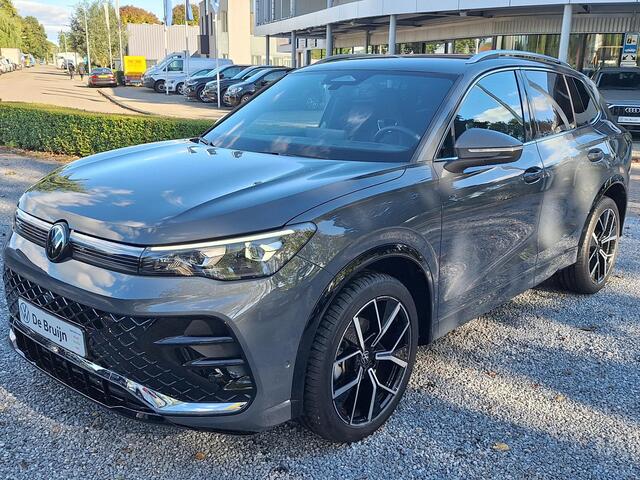 Volkswagen TIGUAN 1.5 eTSI 150pk DSG R-Line (Trekhaak,Camera)