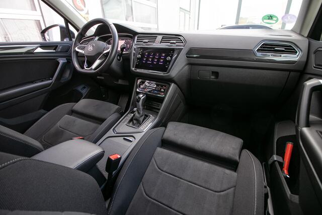 Volkswagen TIGUAN 1.5 TSI Elegance DSG-7 automaat - Trekhaak | Massagestoelen | Virtual Cockpit |