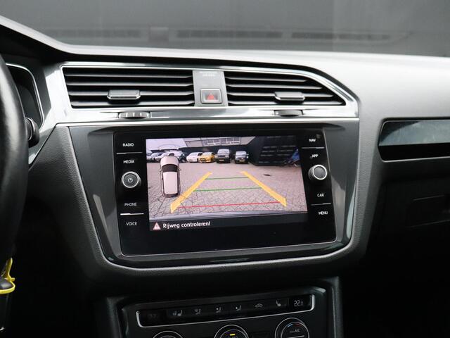 Volkswagen TIGUAN 2.0 TSI 4Motion Highline | DSG | PANO-DAK | TREKHAAK | CAMERA | STOEL/STUURVERW. | CRUISE | NAVI |