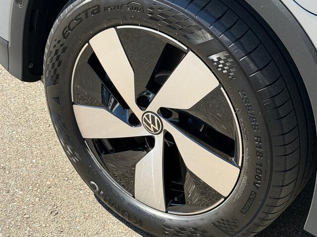 Volkswagen TIGUAN 1.5 eHybrid Elegance | Panoramadak | IQ light | Dode hoek | Trekhaak | 360 Camera | Rijklaar incl. garantie