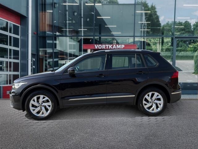 Volkswagen TIGUAN 2.0 TDI DSG 4-MOTION LIFE TREKHAAK/PANO-DAK/CAMERA/ACC/LED/STOEL+STUURVERW
