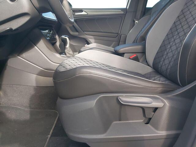 Volkswagen TIGUAN 1.5 TSI 150pk DSG R-Line · Panoramadak · Trekhaak · Camera · Apple/Android Car Play · Navigatie · Stoel-& Stuurverwarming · 19'' Inch ·