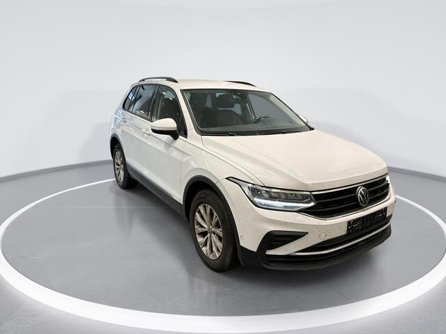 Volkswagen TIGUAN 1.4 TSI 245pk DSG eHybrid Elegance · Camera · Navigatie · Apple/Android Car Play · Dodehoek Detectie · 17'' Inch ·