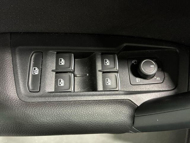 Volkswagen TIGUAN 1.4 TSI 245pk DSG eHybrid Elegance · Panoramadak · Camera · Apple/Android Car Play · P-Sensoren · Dodehoek Detectie · Elek. Achterklep · 18'' Inch ·