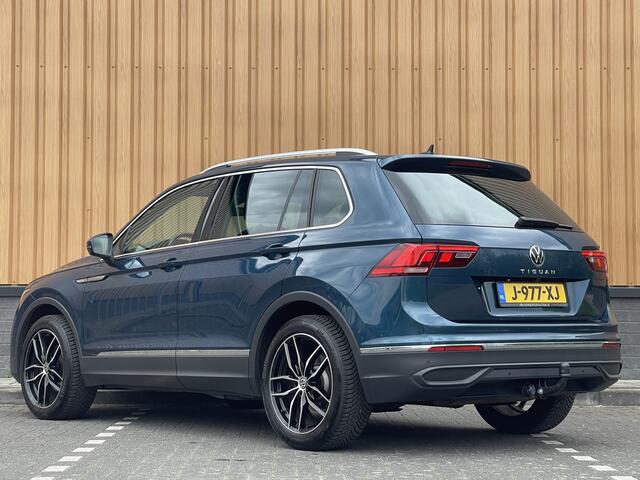Volkswagen TIGUAN 1.5 TSI Life Business | Massagestoelen | Digitaal Dashboard | Apple Carplay | Stoelverwarming | DAB | Keyless Entry |