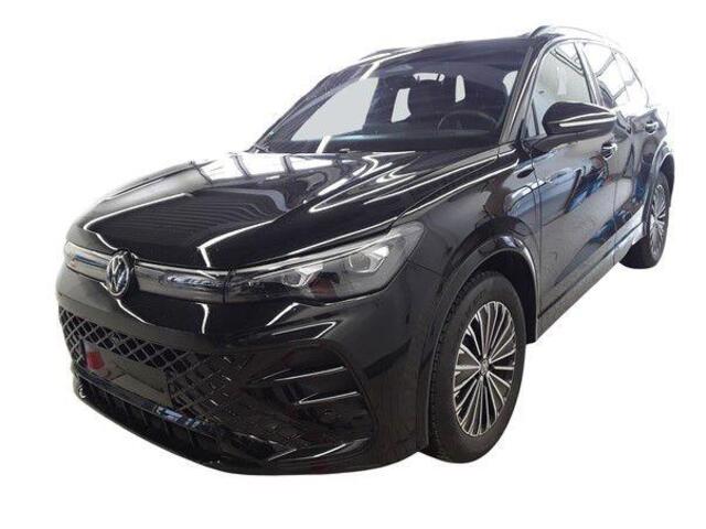 Volkswagen TIGUAN 1.5 eHybrid R-Line 272PK | Full Options | Panodak | Leer | H&K | 360° | Head-up | Memory | Stoel Ventilatie | Elektrische kofferklep |