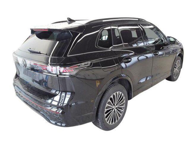 Volkswagen TIGUAN 1.5 eHybrid R-Line 272PK | Full Options | Panodak | Leer | H&K | 360° | Head-up | Memory | Stoel Ventilatie | Elektrische kofferklep |