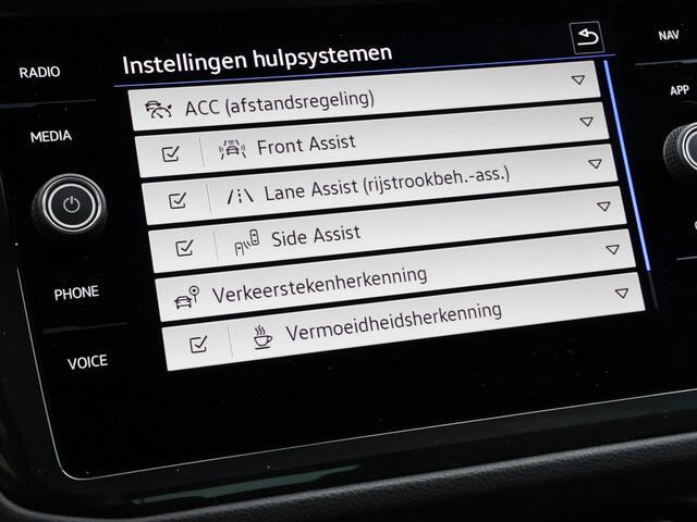 Volkswagen TIGUAN 1.4 TSI 245pk DSG eHybrid R-Line Business+ · Camera · Matrix LED · Dodehoeksensor · Parkeer Assistent · Keyless · Apple/Android Car Play ·