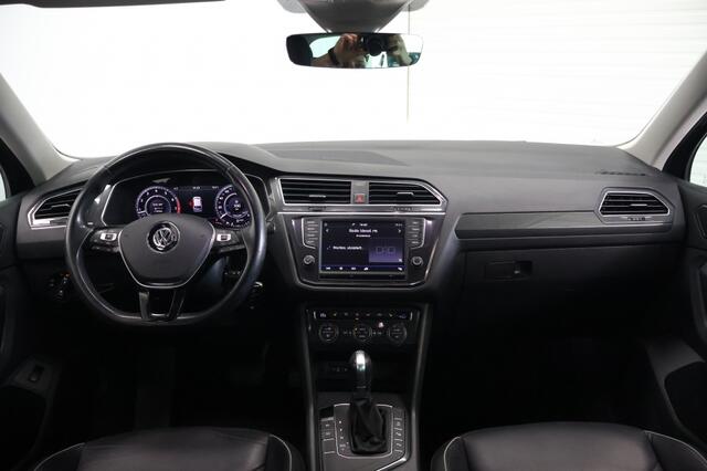 Volkswagen TIGUAN 1.4 TSI ACT Highline DSG | Trekhaak | Leder | ACC | LED