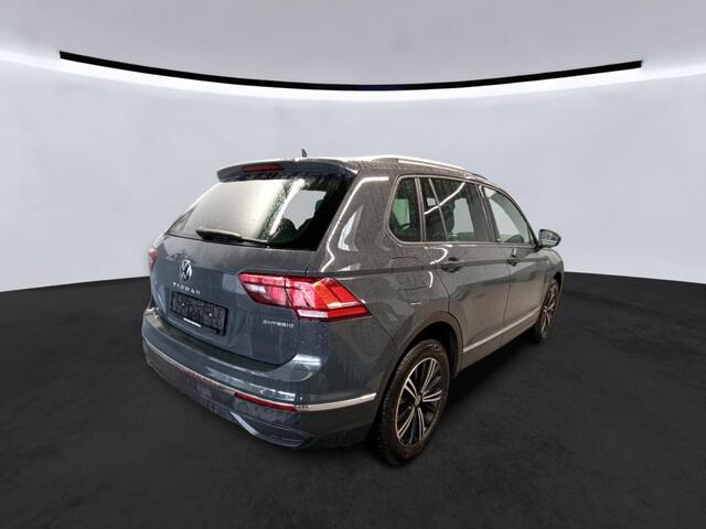 Volkswagen TIGUAN 1.4 TSI eHybrid 245pk PHEV Life Active / Head Up / Travel Assist / Navigatie / Wordt Verwacht
