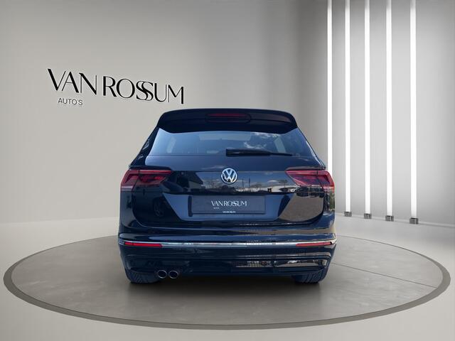 Volkswagen TIGUAN 2.0 TSI 4Motion Highline Business R-Line Exterieur | Pano | Leder Elektr. stoelen en verw.| 20"| Digitaal Display |