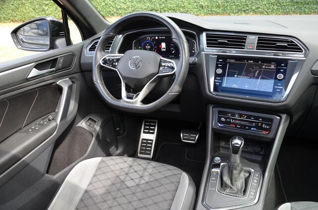Volkswagen TIGUAN 1.4 TSI eHybrid R-Line Business+ Automaat/Navi/Pdc/Ecc/Achteruitrijcamera/Panoramadak/Stoelverwarming/Virtueel dashboard/Privacy-Glass/Cr-Controle/19-Inc Lmv/Cruise control adaptief met Stop&Go/Koplampverlichting LED Matrix