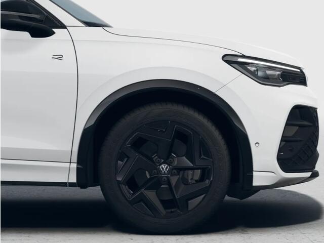 Volkswagen TIGUAN R-Line 1.5 eHybrid 204 PK 6 versn. DSG · Voorstoelen verwarmbaar · Sfeerverlichting ·