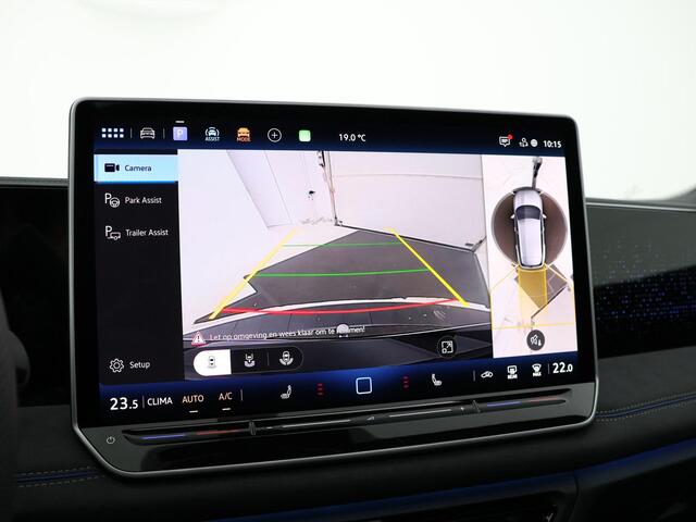 Volkswagen TIGUAN R-Line Edition 1.5 eHybrid 204 PK 6 versn. DSG · Black Style Pakket · Panoramaschuif-kanteldak · Trekhaak inklapbaar, met elektrische ontgrendeling, incl. aanhangermanoeuvreerhulp Trailer Assist ·