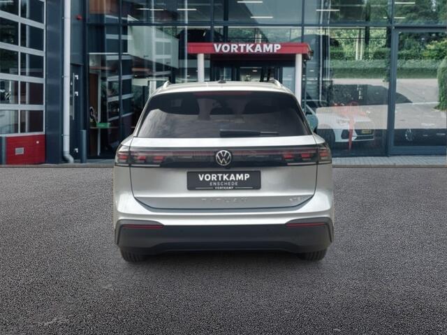Volkswagen TIGUAN 1.5 eTSI LIFE TREKHAAK/ELEK-KLEP/CAMERA/ACC/STOEL+STUURVERW/CARPLAY