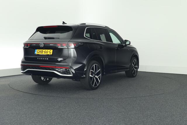 Volkswagen TIGUAN 1.5 204pk eHybrid R-Line Business Camera Keyless Stoelverwarming + Massage Virtual Cockpit Navigatie