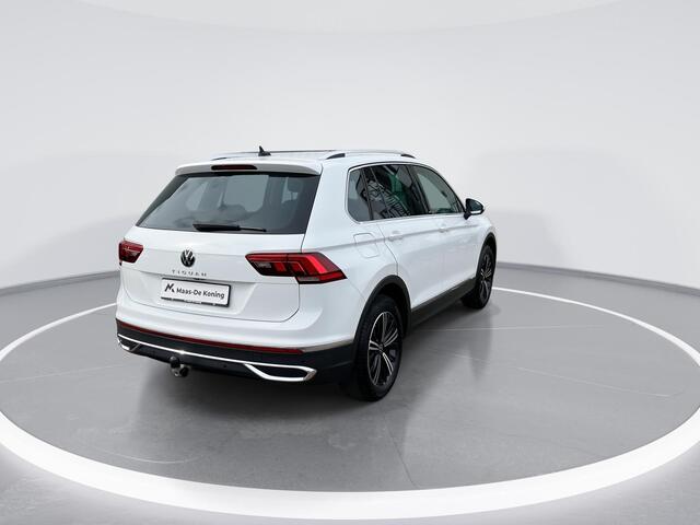 Volkswagen TIGUAN 1.5TSI/150PK Life Business DSG · Navigatie · Apple/Android Car Play · Trekhaak · Camera + Parkeersensoren · Stoelverwarming · 18'' velgen ·