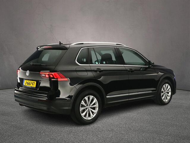 Volkswagen TIGUAN Comfortline Business 1.5 TSI 150pk DSG Automaat Trekhaak, Navigatie, Adaptive cruise control, Achteruitrijcamera, LED koplampen