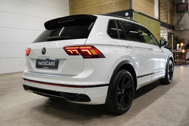 Volkswagen TIGUAN 1.5 TSI R-Line * Virtual - HUD - Black Style - Camera - Keyless - IQ Light - Blind Spot *