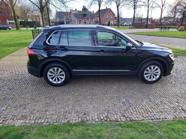 Volkswagen TIGUAN 1.5 TSI ACT CL Bns