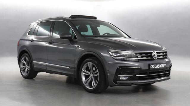 Volkswagen TIGUAN 1.5 TSI 150pkAutomaat Highline Business R / Panoramadak / Camera / LED