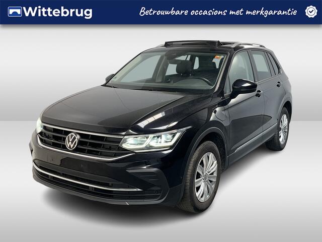 Volkswagen TIGUAN 1.4 TSI eHybrid Life Active / AUTOMAAT/ 245PK/ PANO/ ELEK.ACHTERKLEP/ STUUR+STOELVERWARM./ DCC/ DODEHOEK/ ACC/ PARK.SENSOR.V+A/ CAMERA/ APP-CONNECT/ DIGITAL DASH/ NAVI/ DAB/ CLIMA/ LED/ 18'' LMV