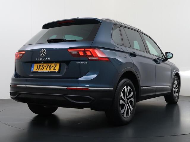 Volkswagen TIGUAN 1.4 TSI eHybrid PHEV DIRECT LEVERBAAR | RECENT ONDERHOUD UITGEVOERD | 360 CAMERA ZICHT | STOEL- EN STUURWIELVERWARMING | PANORAMADAK | INCLUSIEF 12 MAANDEN BOVAG-GARANTIE
