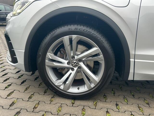Volkswagen TIGUAN 1.4 TSI eHYBRID R-LINE TREKHAAK/CAMERA/ACC/LED/STOEL+STUURVERW