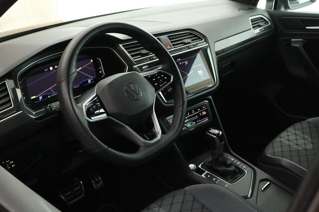 Volkswagen TIGUAN 1.5 TSI 150pk DSG R-Line Business+ Trekhaak 360Camera Keyless Stoelverwarming Virtual Cockpit Navigatie Panoramadak
