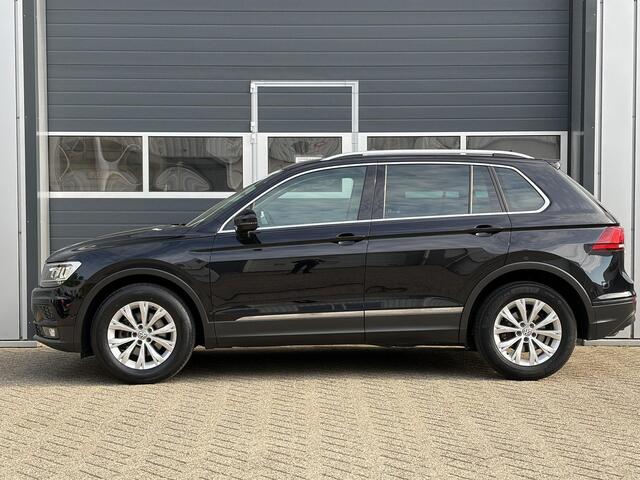 Volkswagen TIGUAN ACT Highline | Alcantara | Keyless Entry/Start | Adaptive Cruise | Elec. Achterklep |
