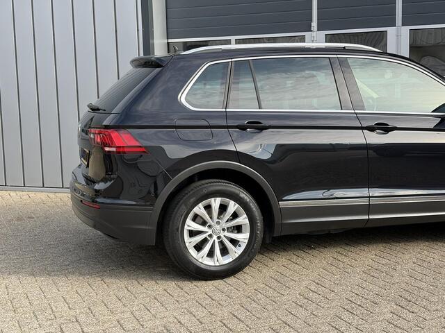 Volkswagen TIGUAN ACT Highline | Alcantara | Keyless Entry/Start | Adaptive Cruise | Elec. Achterklep |