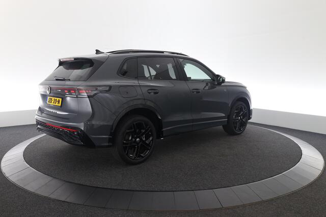 Volkswagen TIGUAN 1.5 eHybrid R-Line Edition | Black Style