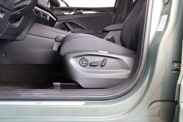 Volkswagen TIGUAN 1.5 TSI eHybrid R-Line Edition 272pk - Leer - Pano - Trekhaak