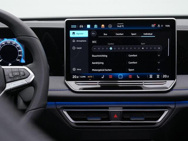 Volkswagen TIGUAN 1.5 eHybrid 204 pk R-Line Edition | Panoramadak | Adaptief onderstel | Stuur-/stoelverwarming | Achteruitrijcamera | Adaptive Cruise | Navigatie