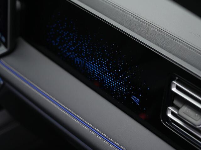 Volkswagen TIGUAN 1.5 eHybrid 204 pk R-Line Edition | Panoramadak | Adaptief onderstel | Stuur-/stoelverwarming | Achteruitrijcamera | Adaptive Cruise | Navigatie