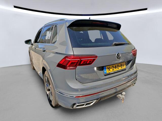 Volkswagen TIGUAN 1.5 TSI R-Line Business+ / AUTOMAAT/ TREKHAAK/ PANODAK/ CLIMA/ STOELVERWARM./ 360 CAMERA/ NAVI/ DIGITAL DASH/ 20" LMV