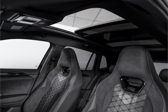 Volkswagen TIGUAN 1.5 eHybrid R-Line Edition 272 PK | Black Style | 15 inch Navi | Elek. Trekhaak | IQ Light | S/K-Panodak | Dig. Cockpit | Adapt. Cruise | Stoel-+Stuurverw. | 360 Camera | NAV + App. Connect | ECC | Elek. Klep | LM 20" |