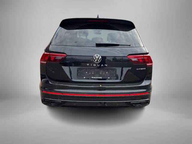Volkswagen TIGUAN 1.4 TSI 245pk DSG eHybrid R-Line Business · Camera · Wegklapbare Trekhaak · Apple/Android Car Play · Stoel-& Stuurverwarming · 19'' Inch ·