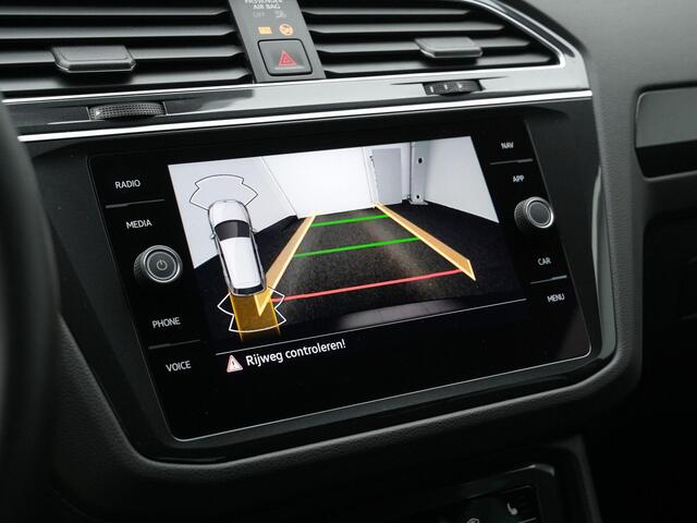 Volkswagen TIGUAN 1.4 TSI 245 pk eHybrid Elegance | IQ Light | Adaptief onderstel | Achteruitrijcamera | Adaptive Cruise | Elektrische achterklep | Stuur-/stoelverwarming