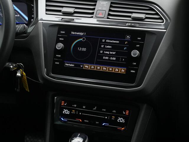 Volkswagen TIGUAN 1.4 TSI 245 pk eHybrid Elegance | IQ Light | Adaptief onderstel | Achteruitrijcamera | Adaptive Cruise | Elektrische achterklep | Stuur-/stoelverwarming