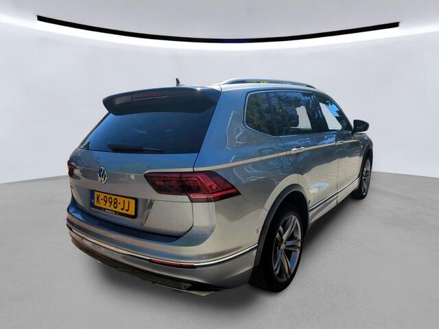 Volkswagen TIGUAN Allspace 1.5 TSI Highline Business R | 7-persoons | Panoramadak | VERWACHT |