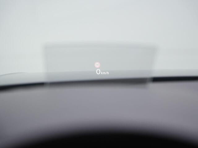 Volkswagen TIGUAN 1.4 TSI 245 pk eHybrid R-Line | Panoramadak | Trekhaak | Leder | Geheugenstoelen | 360 camera | Head-up display | IQ Light |