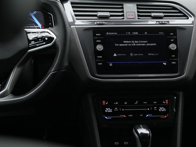 Volkswagen TIGUAN 1.4 TSI 245 pk eHybrid R-Line | Panoramadak | Trekhaak | Leder | Geheugenstoelen | 360 camera | Head-up display | IQ Light |