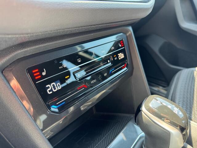 Volkswagen TIGUAN 1.4 TSI eHybrid Active 245pk Trekhaak HUD Stoelverwarming Stuurverwarming Carplay