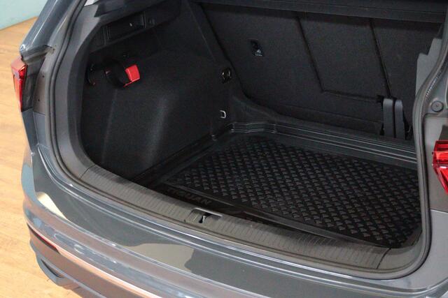 Volkswagen TIGUAN 1.5 TSI Life Business Automaat | NAVI | CLIMA | PDC V+A | ADAP CRUISE | VIRTUAL COCKPIT |