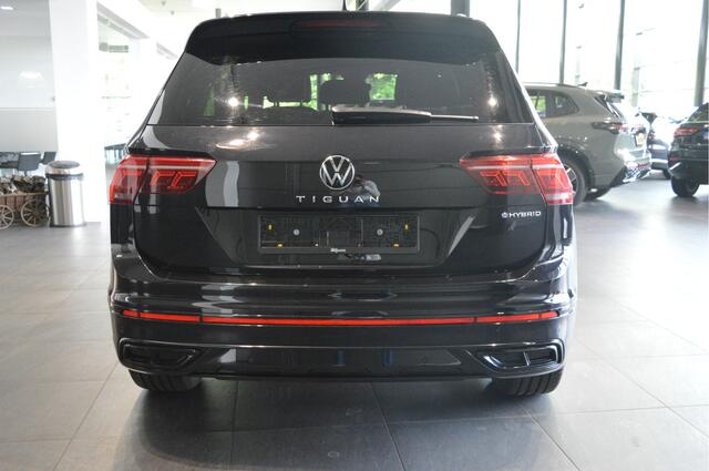 Volkswagen TIGUAN 1.4 TSI eHybrid 2X R-LINE Black Style navi camera led pdc 19 inch !!